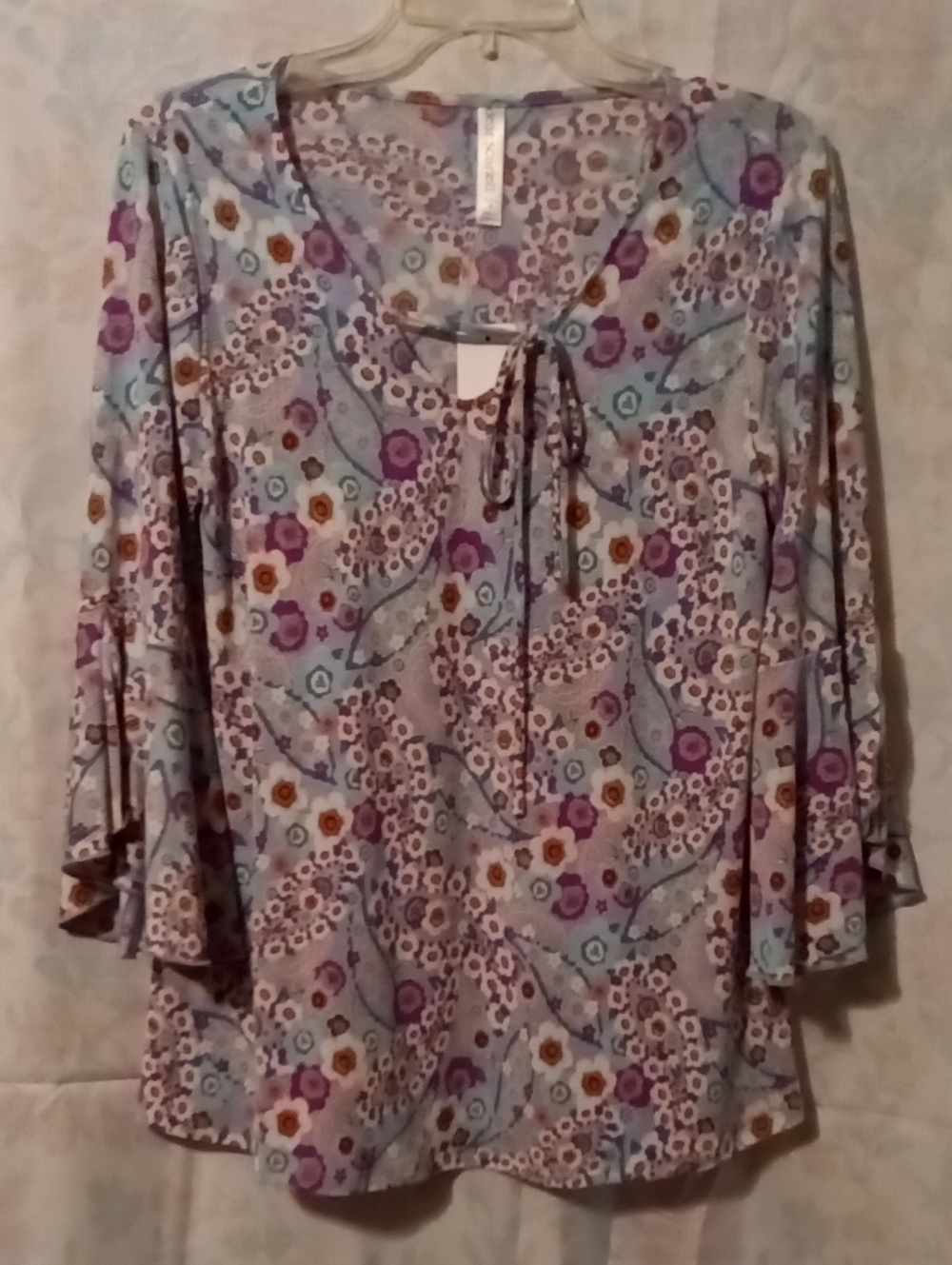 Dear Scarlett 3/4 Bell Sleeve Tie Neck Top, Size S